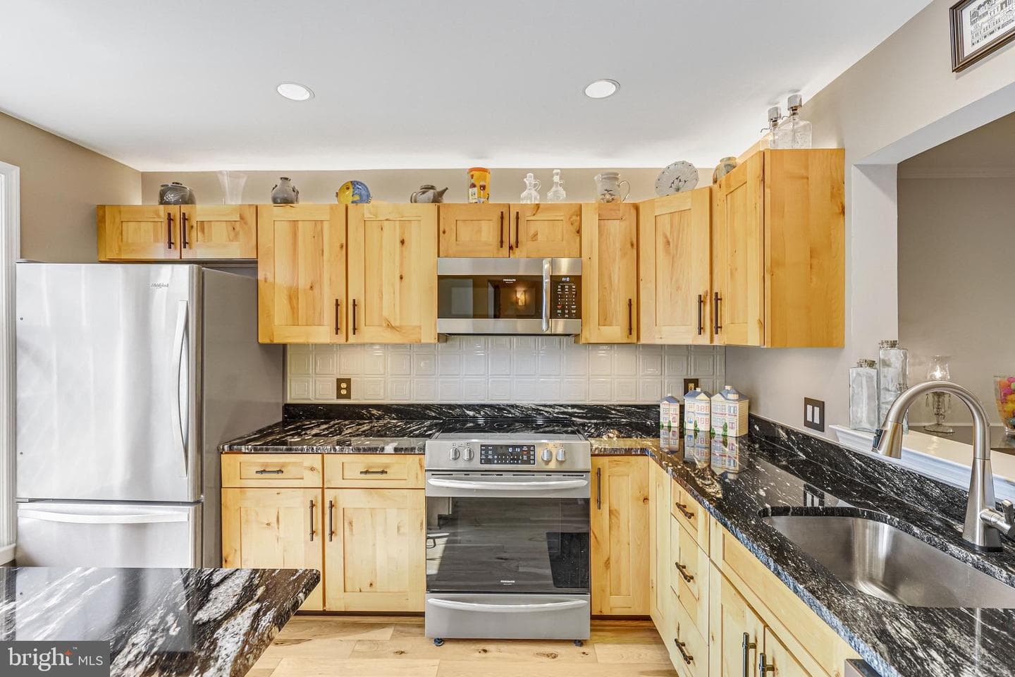 329 S Pickett Street photo 14