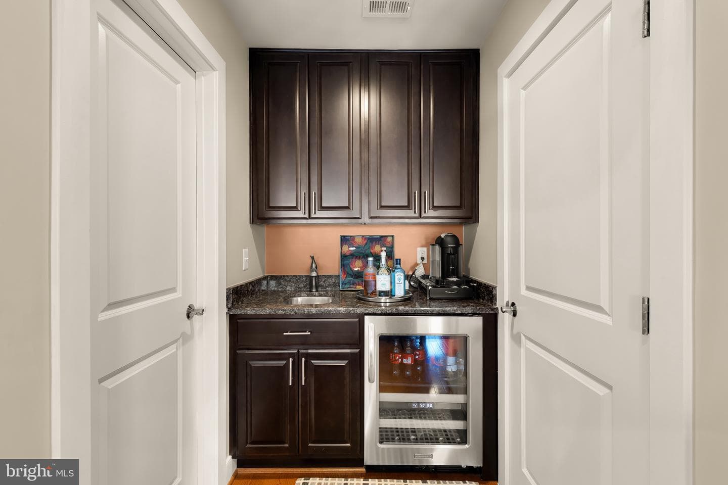 2113 Main Line Boulevard photo 16