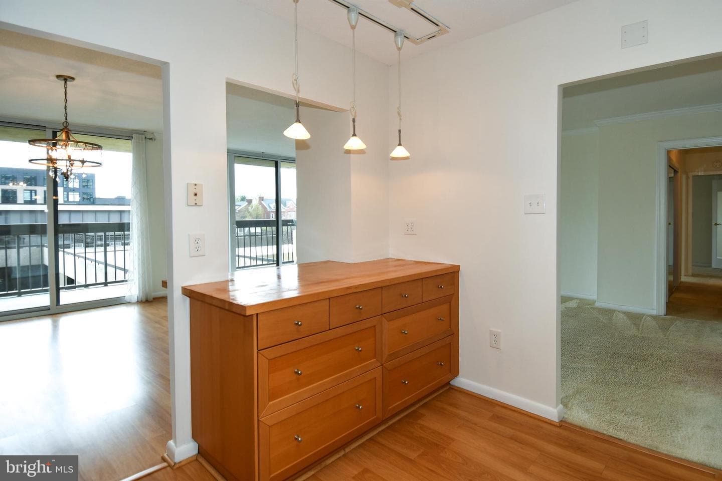 400 Madison Street #301 photo 23