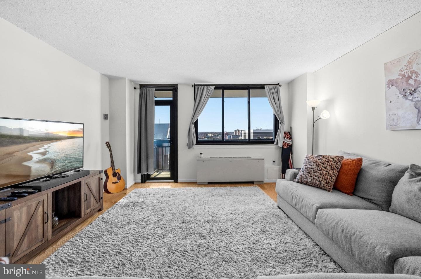 801 N Pitt Street #1209 photo 4