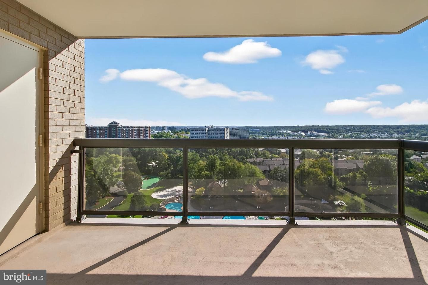 205 Yoakum Parkway #1511 photo 33
