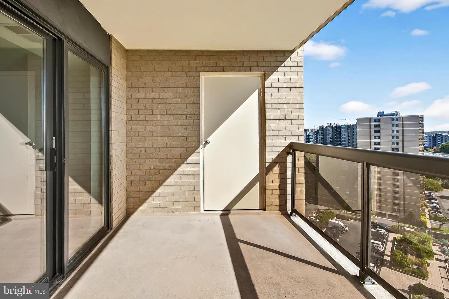 205 Yoakum Parkway #1511 photo 35