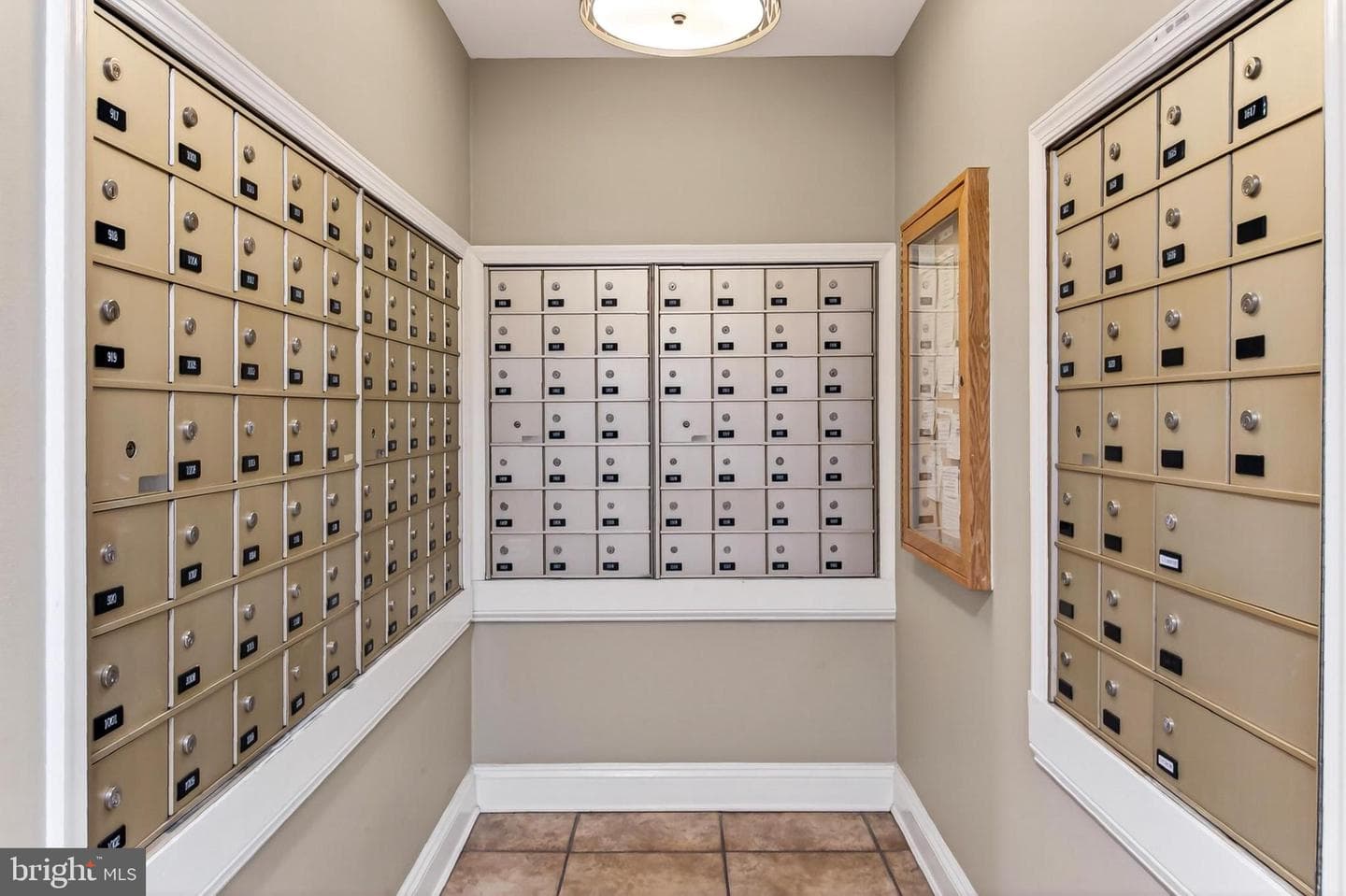 5500 Holmes Run Parkway #210 photo 8