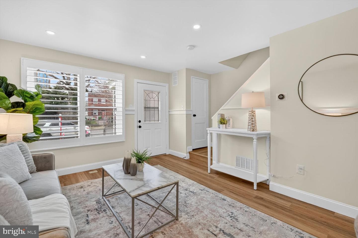3637 Edison Street photo 4