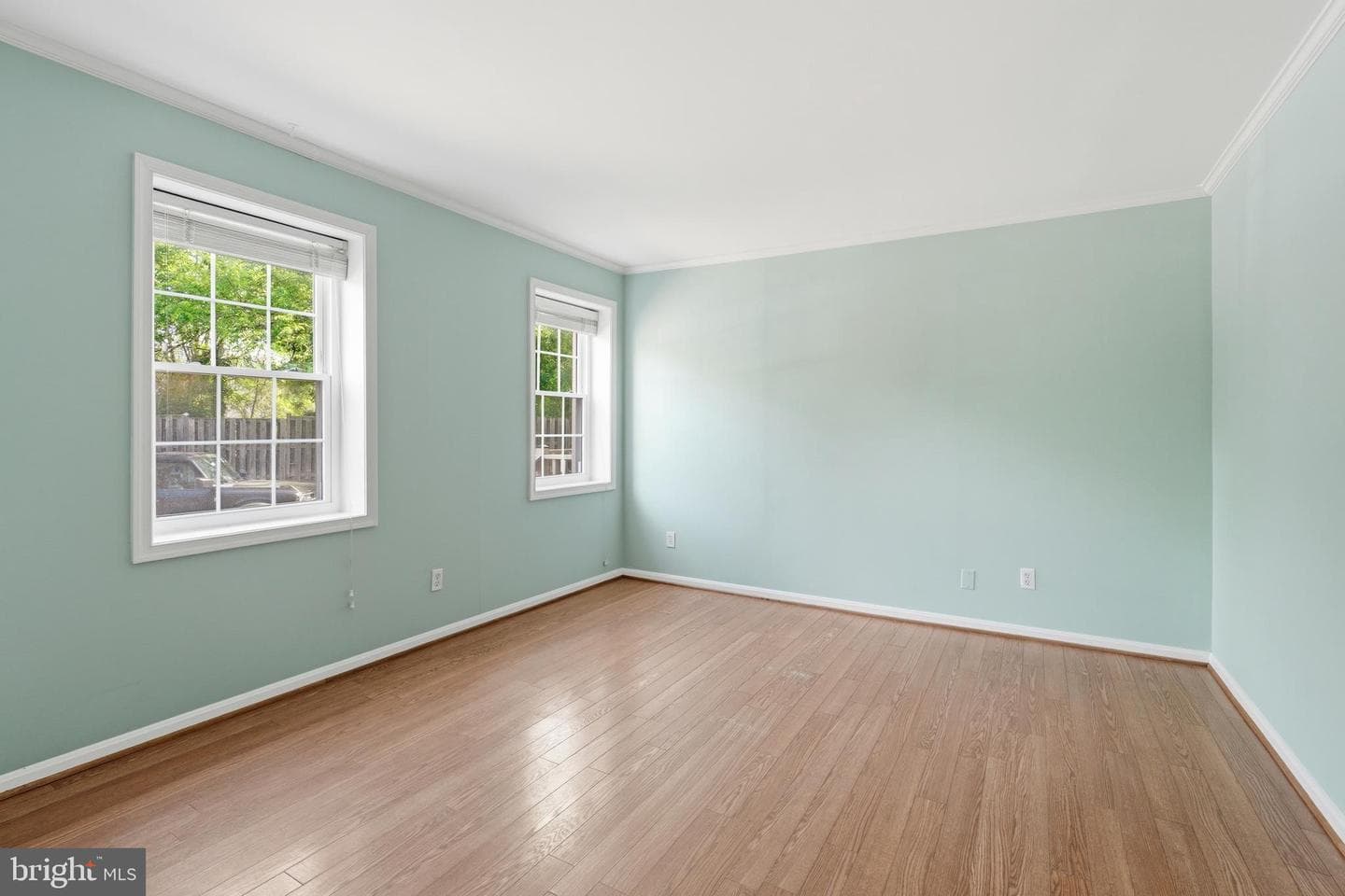 1405 E Abingdon Drive #1 photo 12