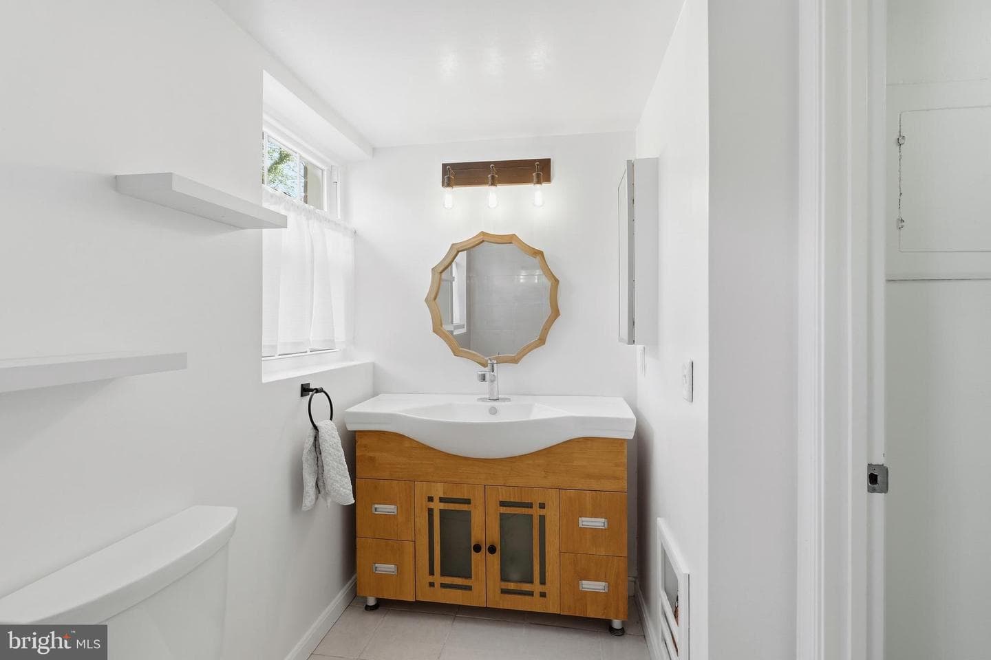 1405 E Abingdon Drive #1 photo 20