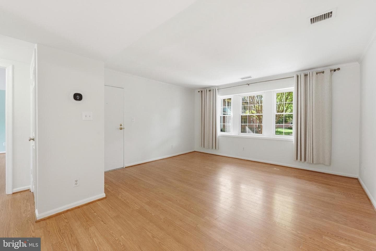 1405 E Abingdon Drive #1 photo 8