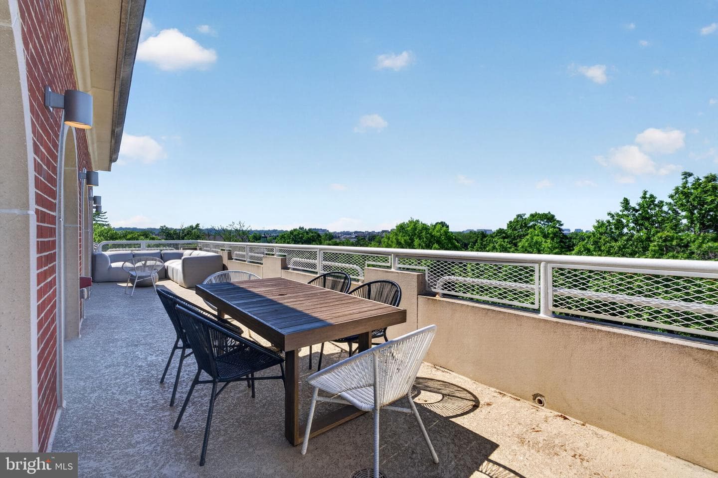 625 Slaters Lane #402 photo 15