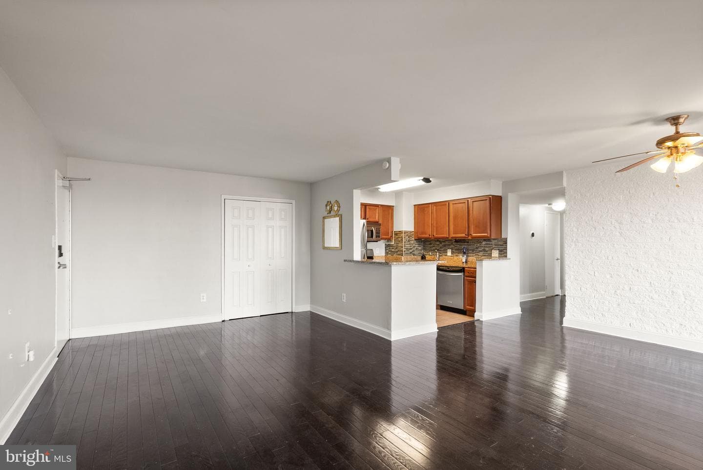 8 S Van Dorn Street #201 photo 6