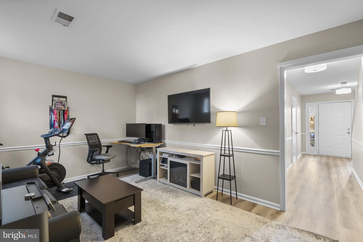 3802 Vermont Court photo 4