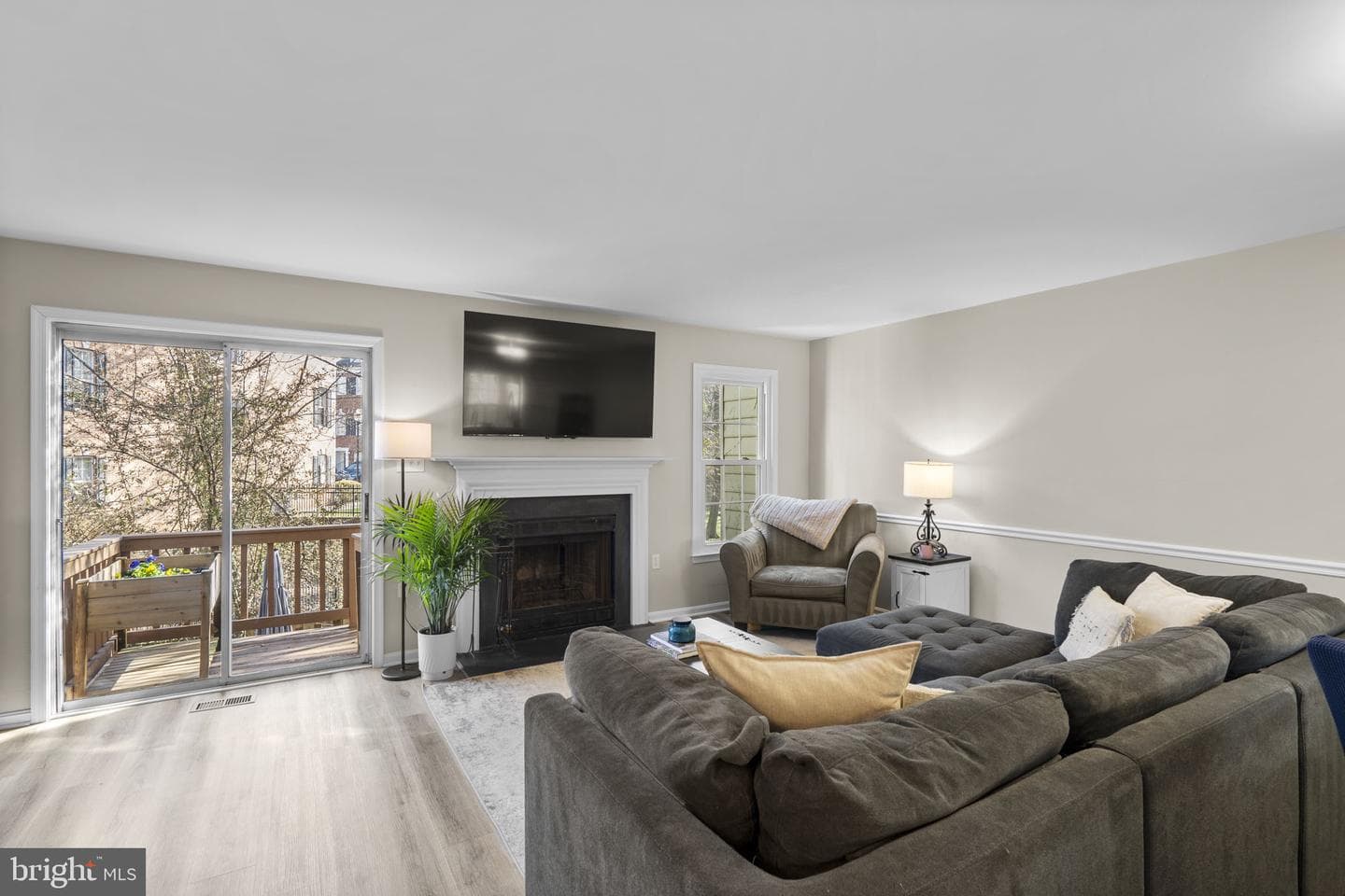 3802 Vermont Court photo 9