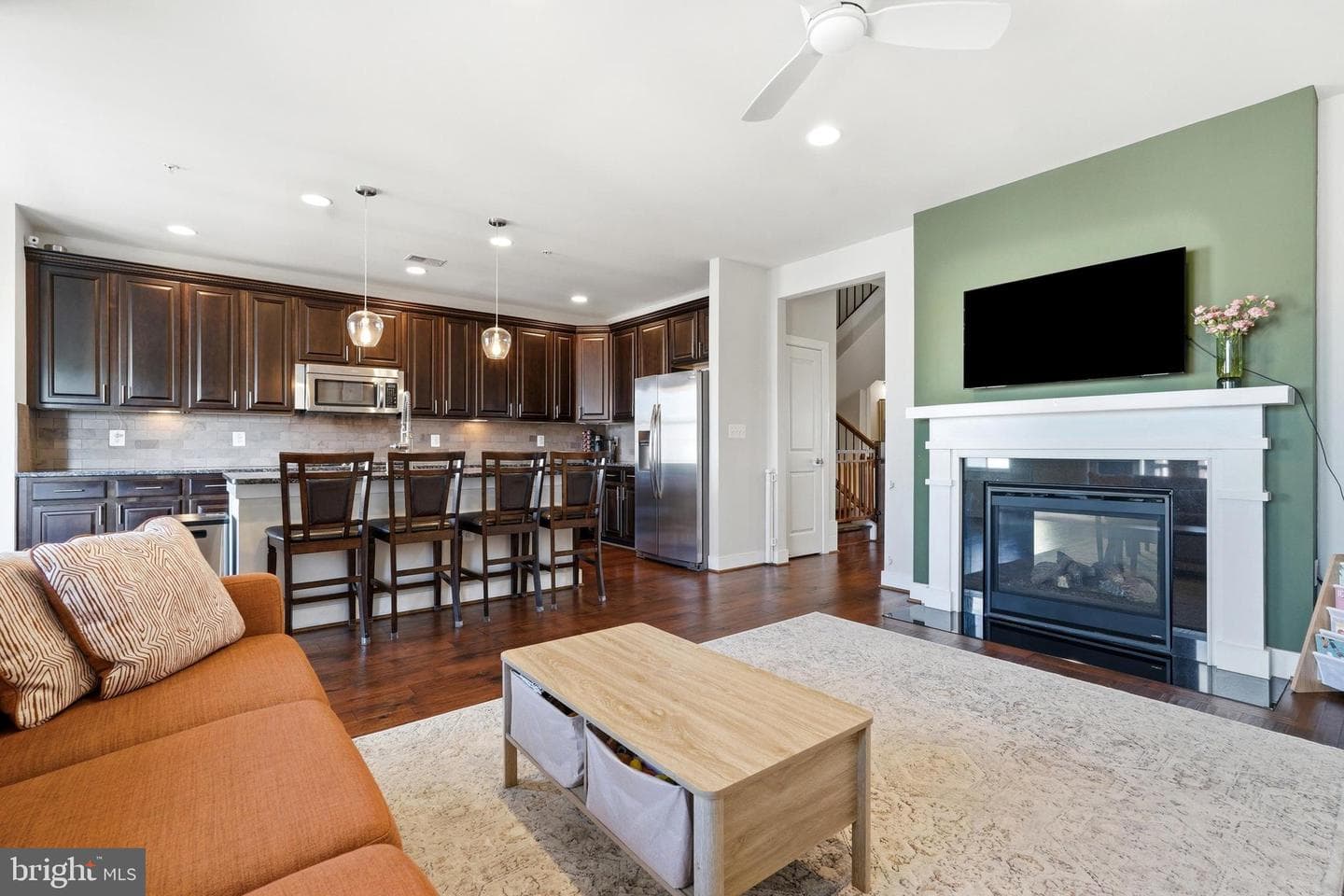 2206 Potomac Avenue #102 photo 9