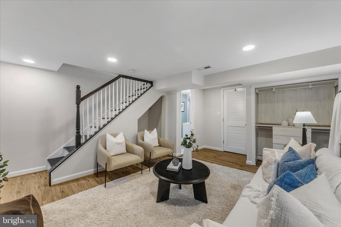 317 Mount Vernon Avenue photo 28