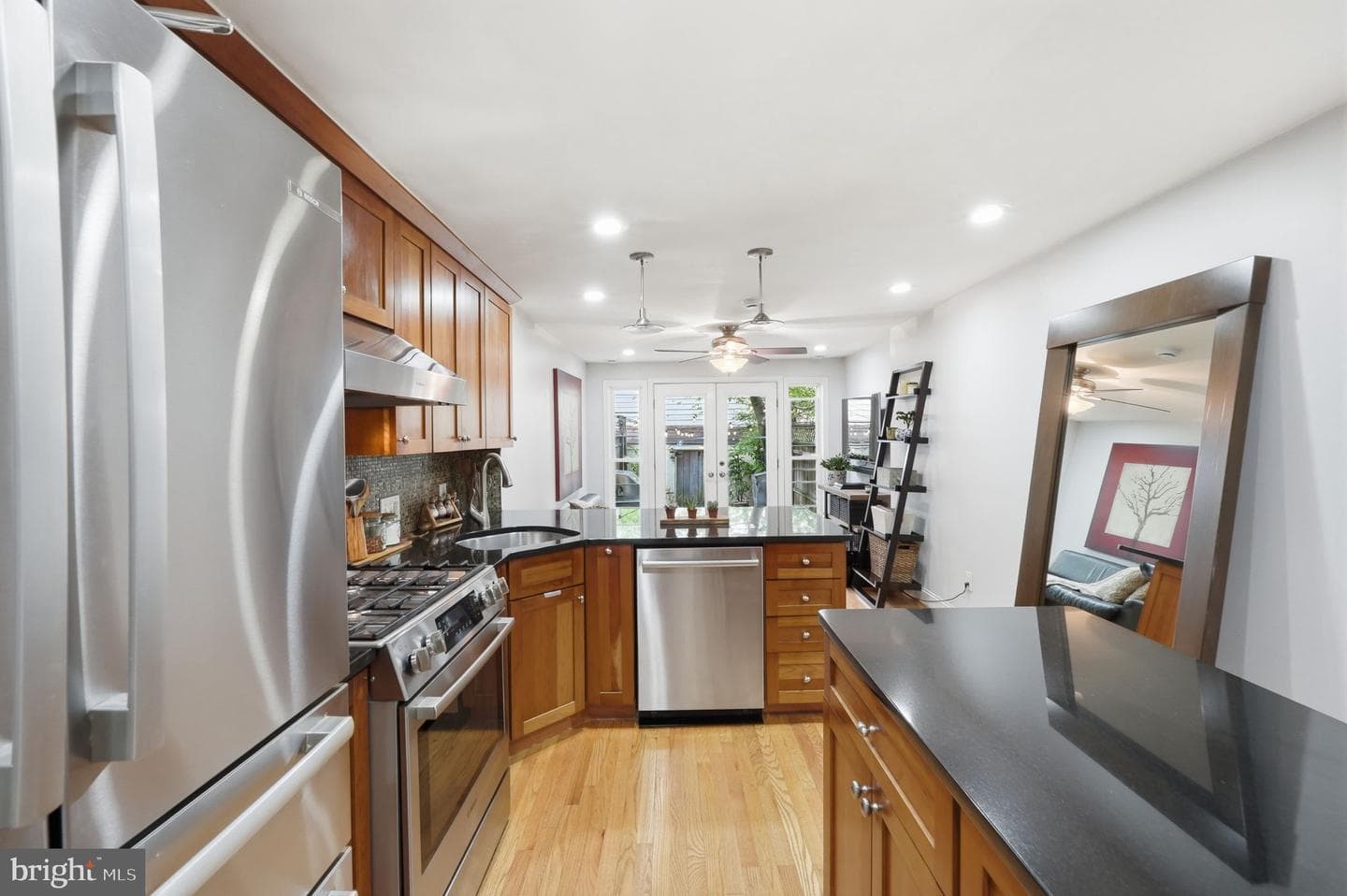 628 S Saint Asaph Street photo 13