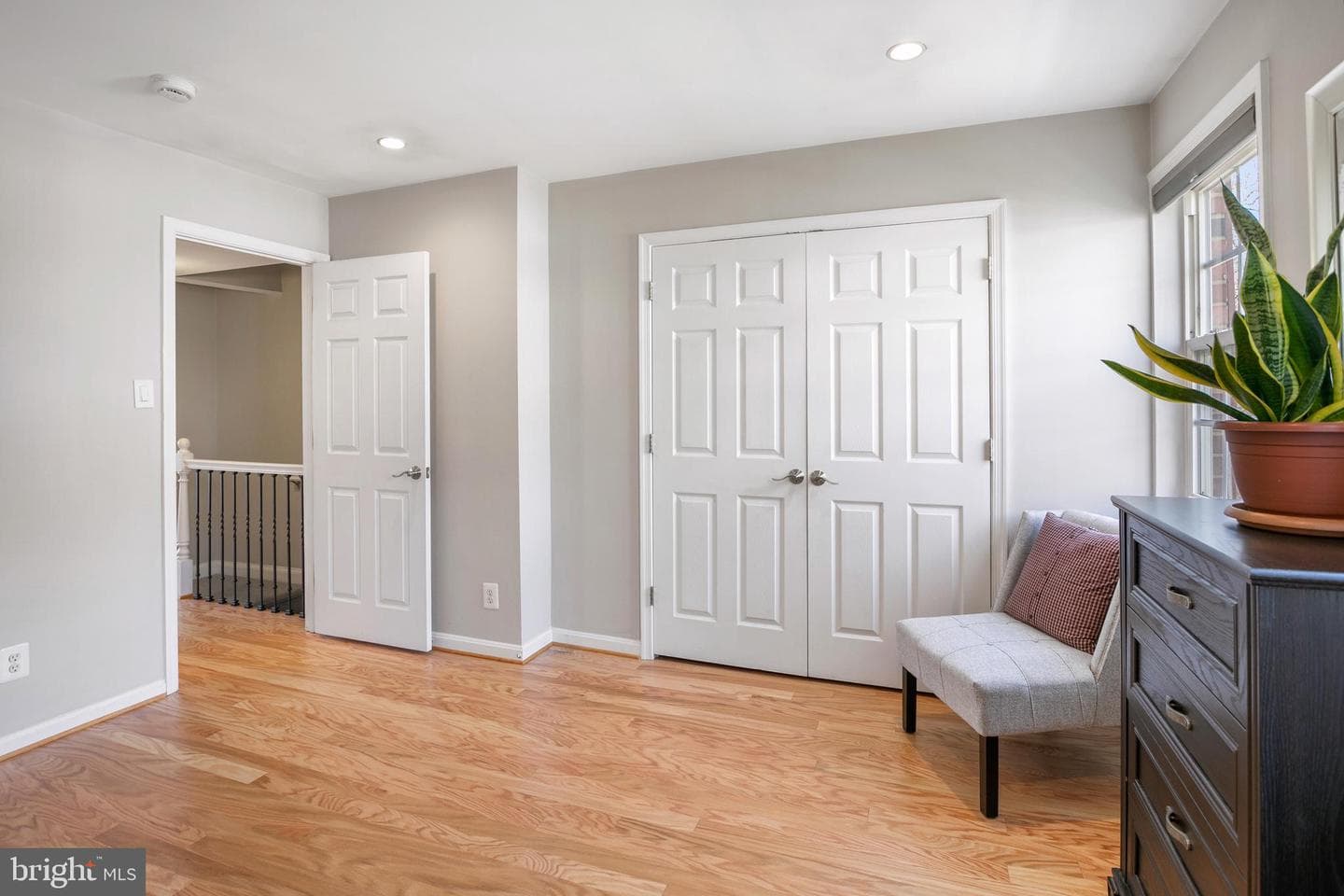 1279 N Van Dorn Street N #1279 photo 18