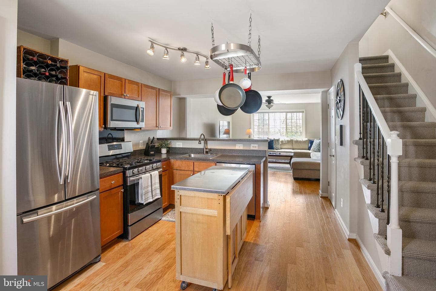 1279 N Van Dorn Street N #1279 photo 2
