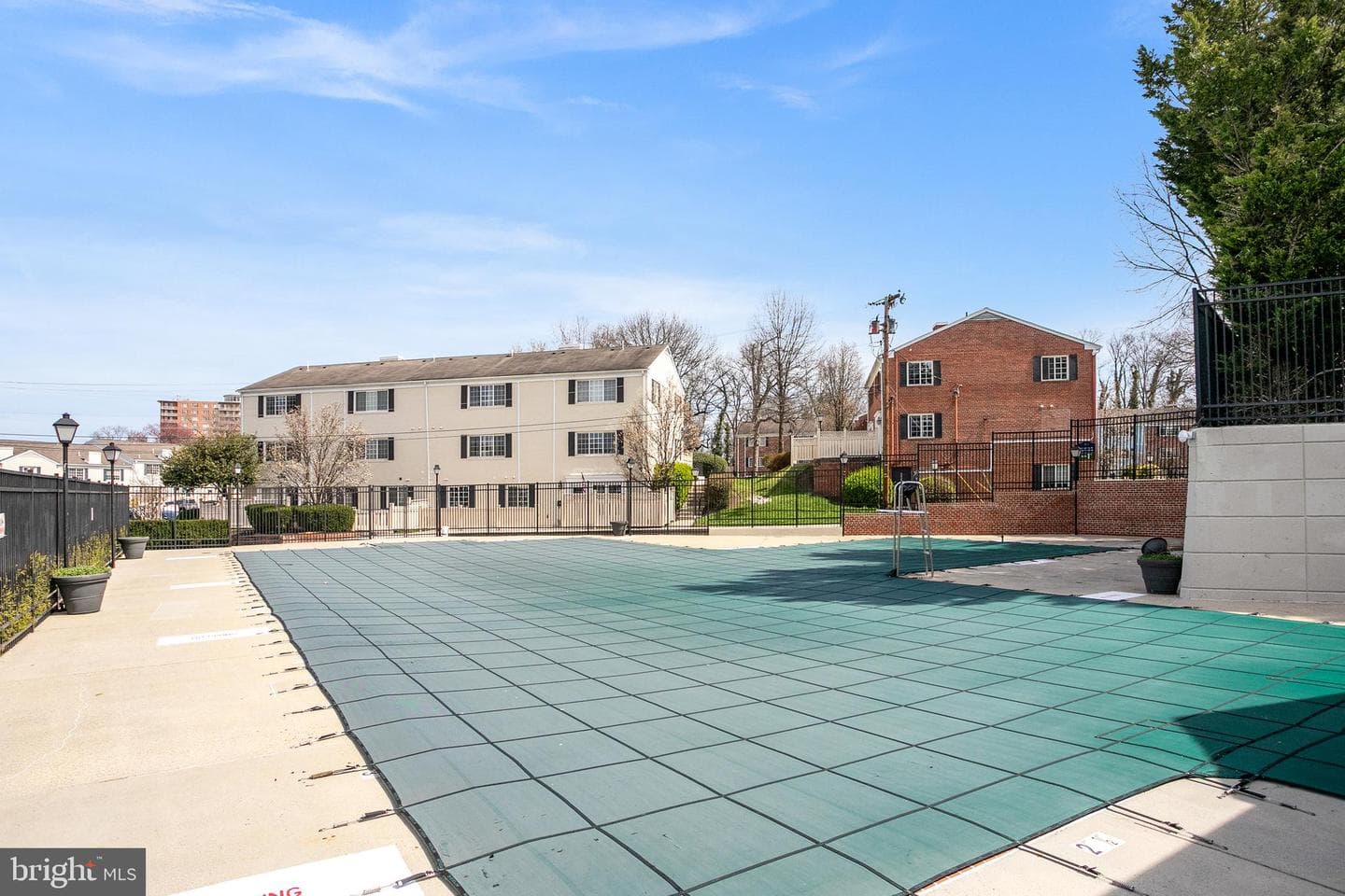 1279 N Van Dorn Street N #1279 photo 26