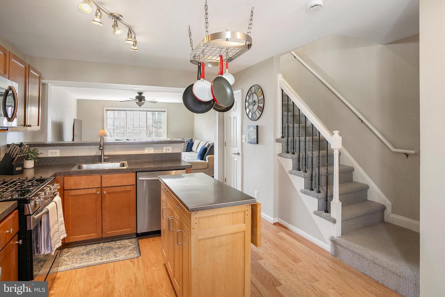 1279 N Van Dorn Street N #1279 photo 4