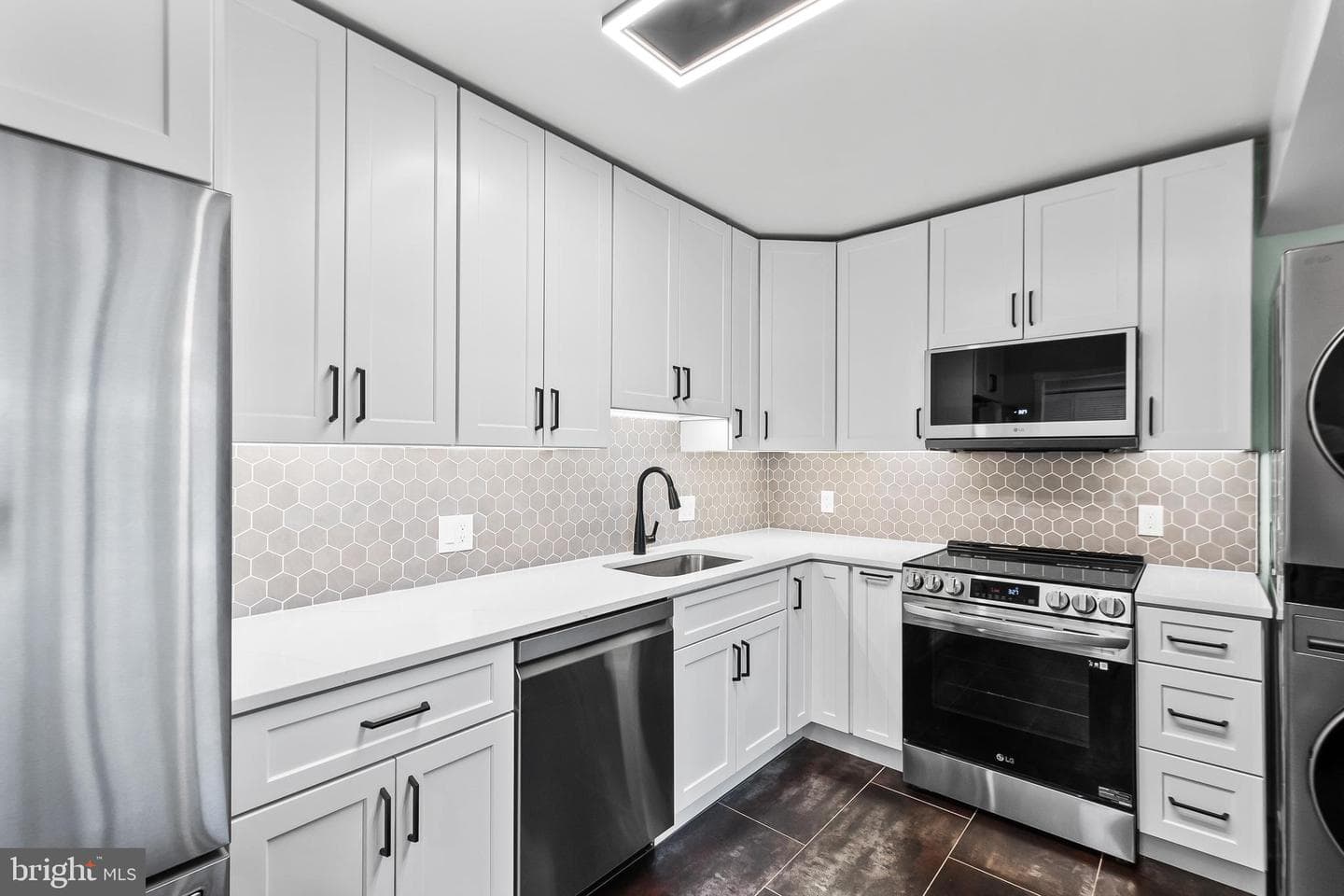 6301 Stevenson Avenue #406 photo 13