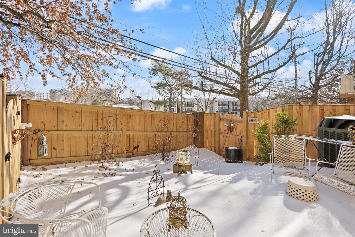 426 Stanton Place photo 33