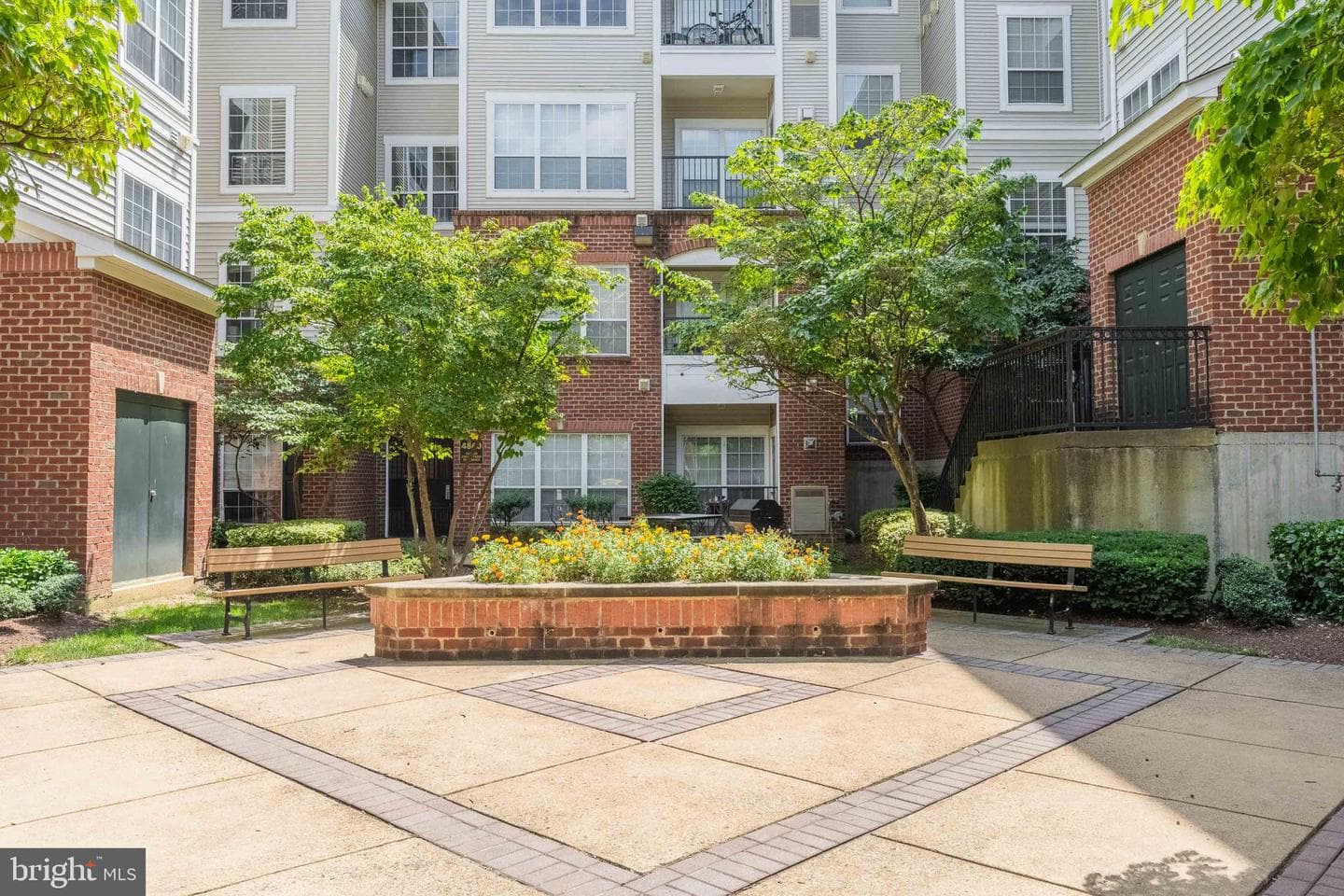 4860 Eisenhower Avenue #482 photo 21