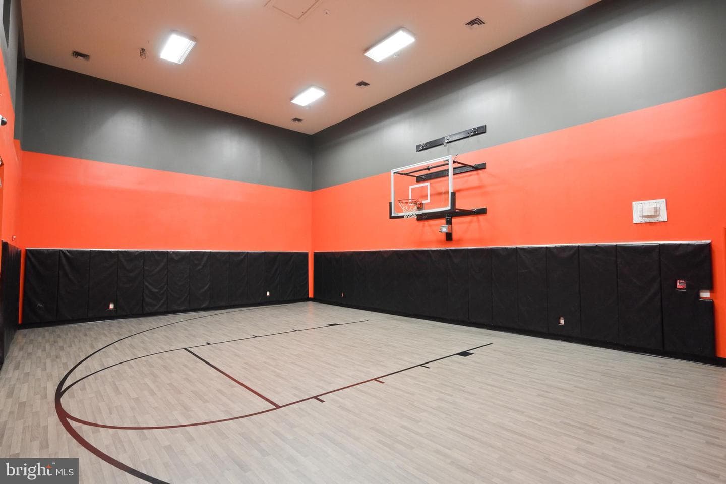4860 Eisenhower Avenue #482 photo 33