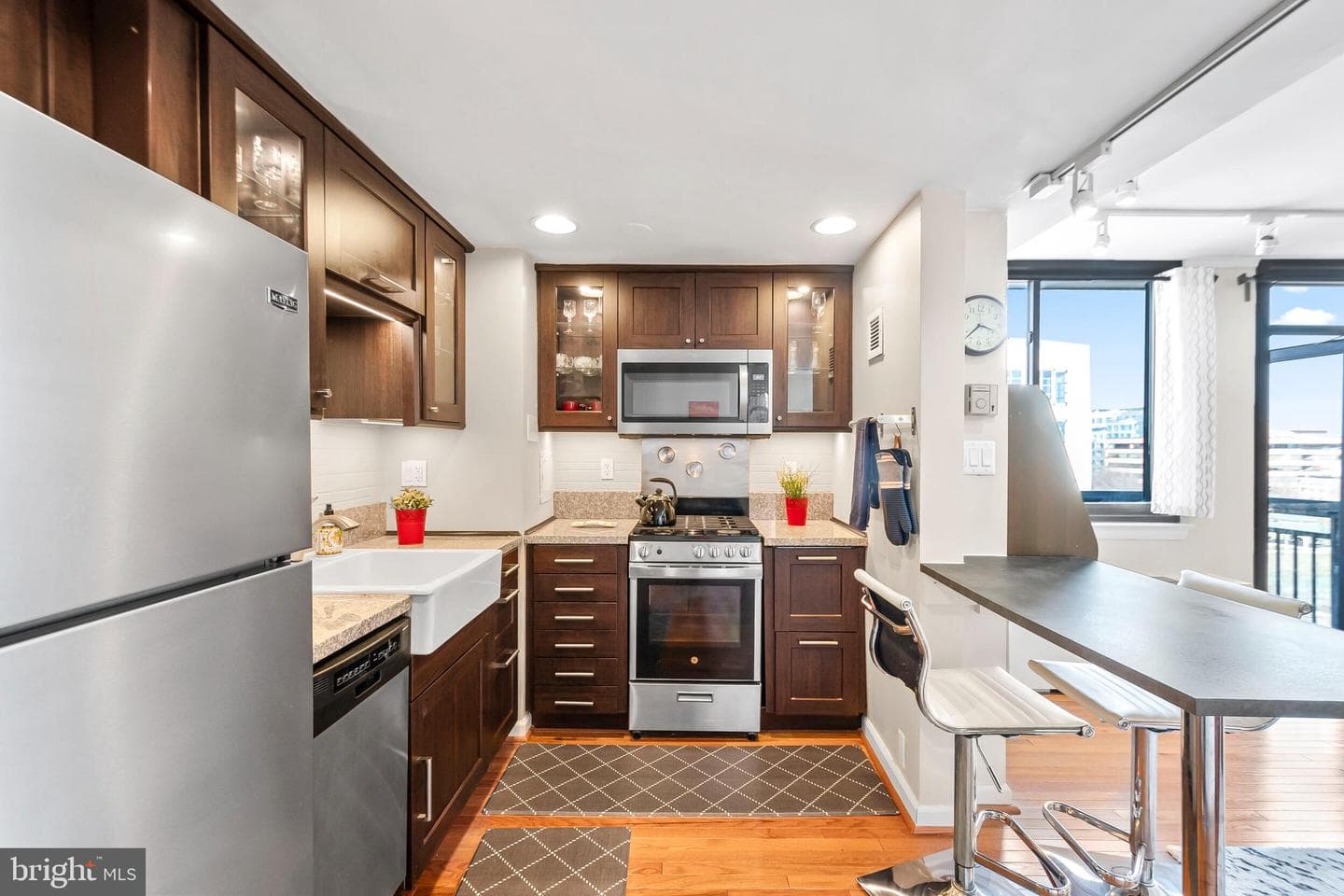 801 Pitt Street N #605 photo 5