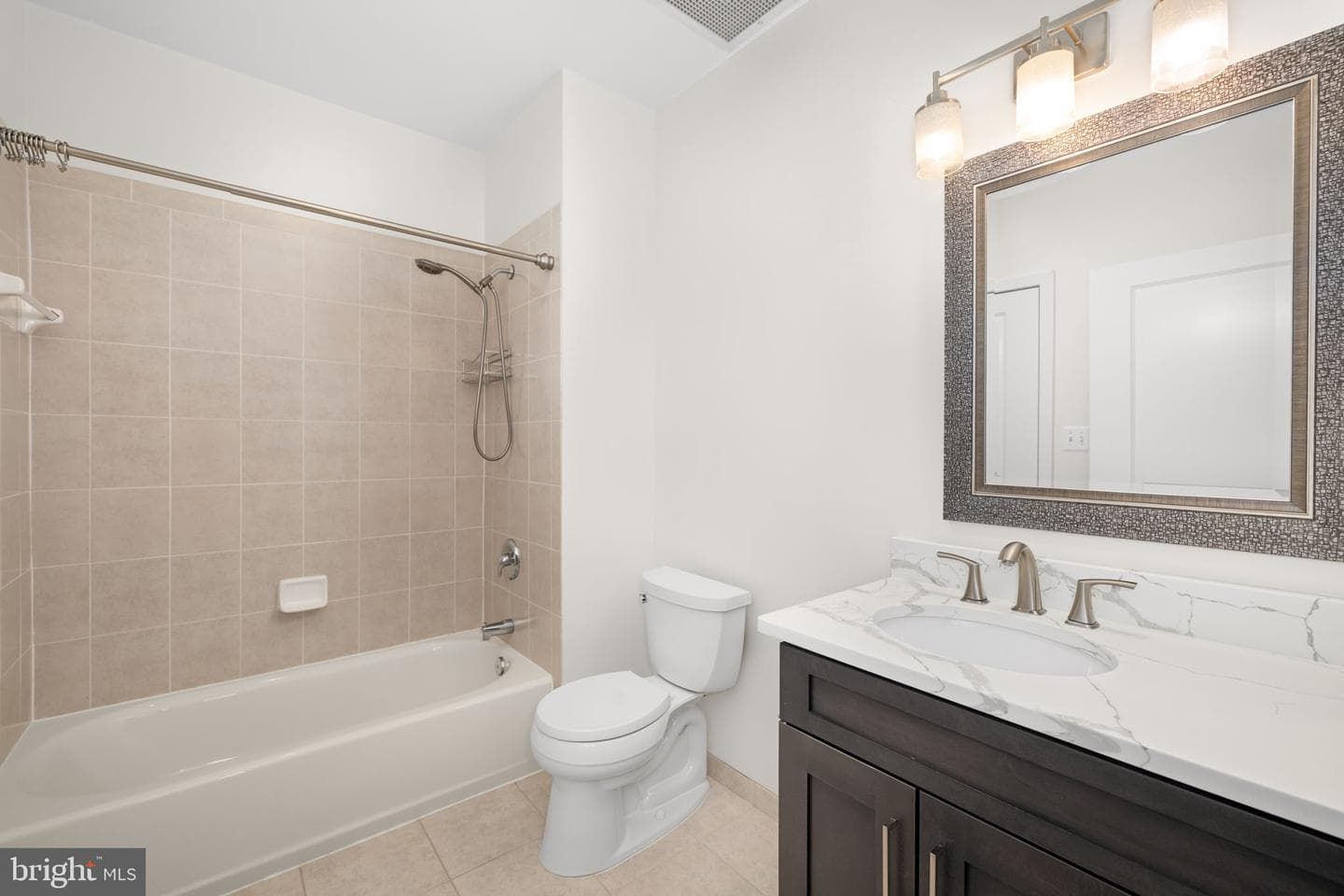 181 Reed Avenue E #110 photo 14