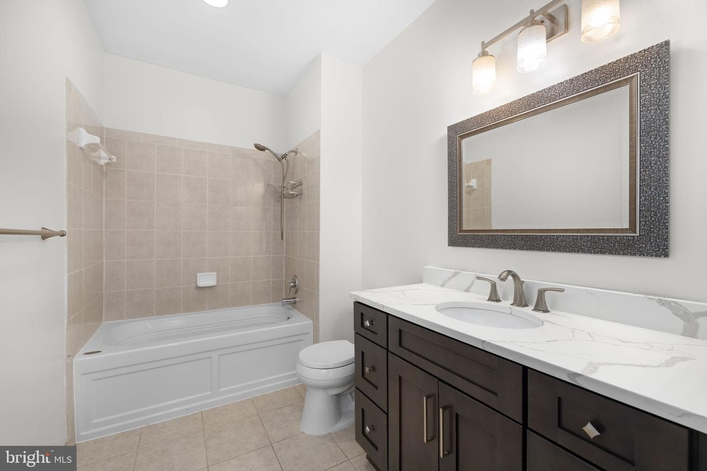 181 Reed Avenue E #110 photo 8