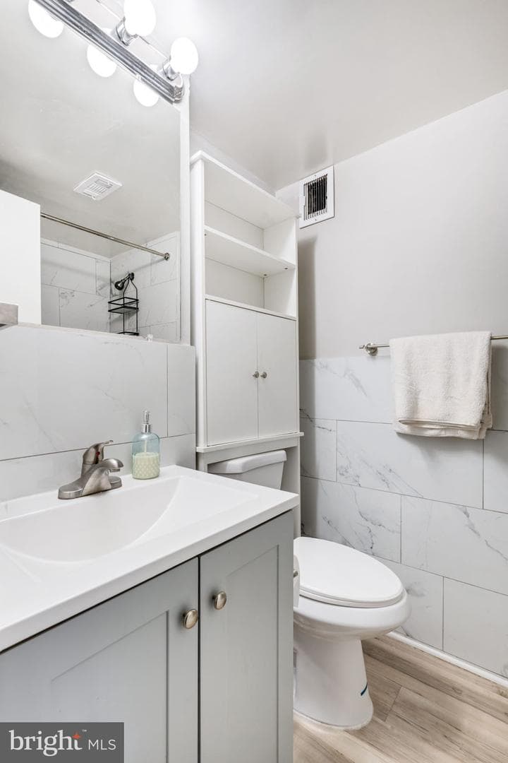 5340 Holmes Run Parkway #1407 photo 30