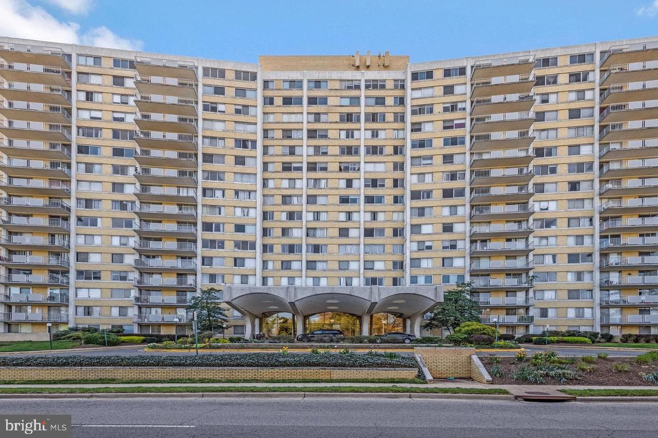 301 N Beauregard Street #202, Alexandria