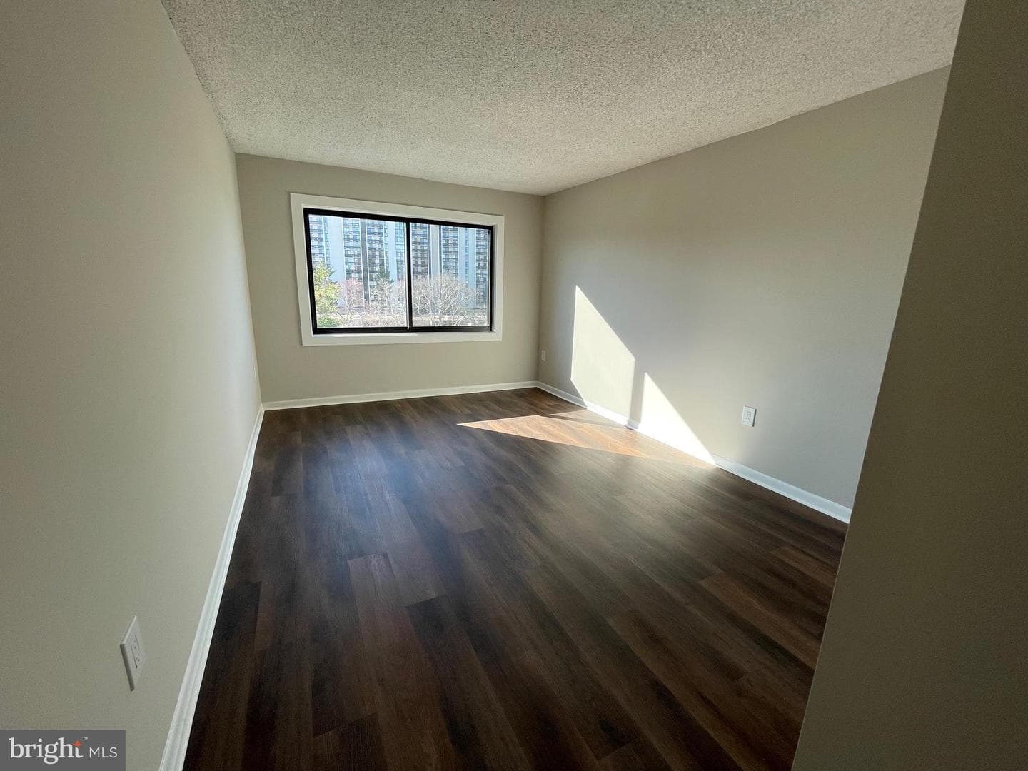200 N Pickett Street #512 photo 24