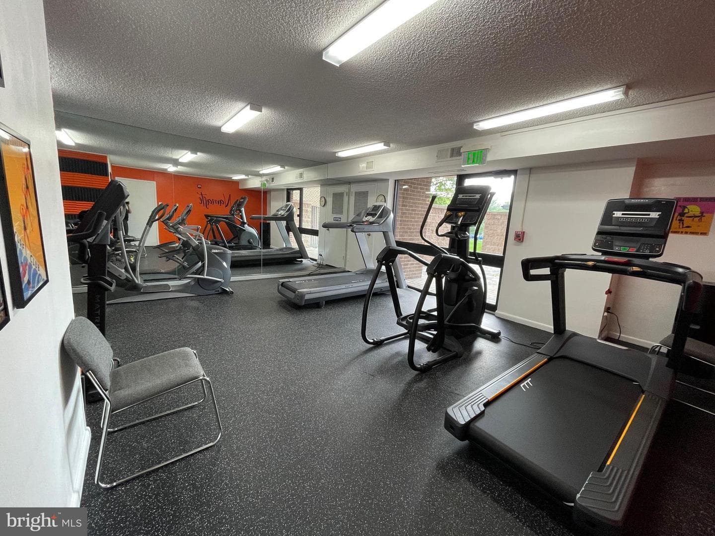200 N Pickett Street #512 photo 34