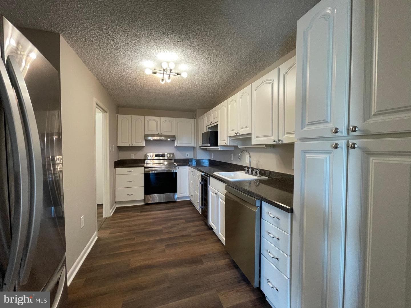 200 N Pickett Street #512 photo 8