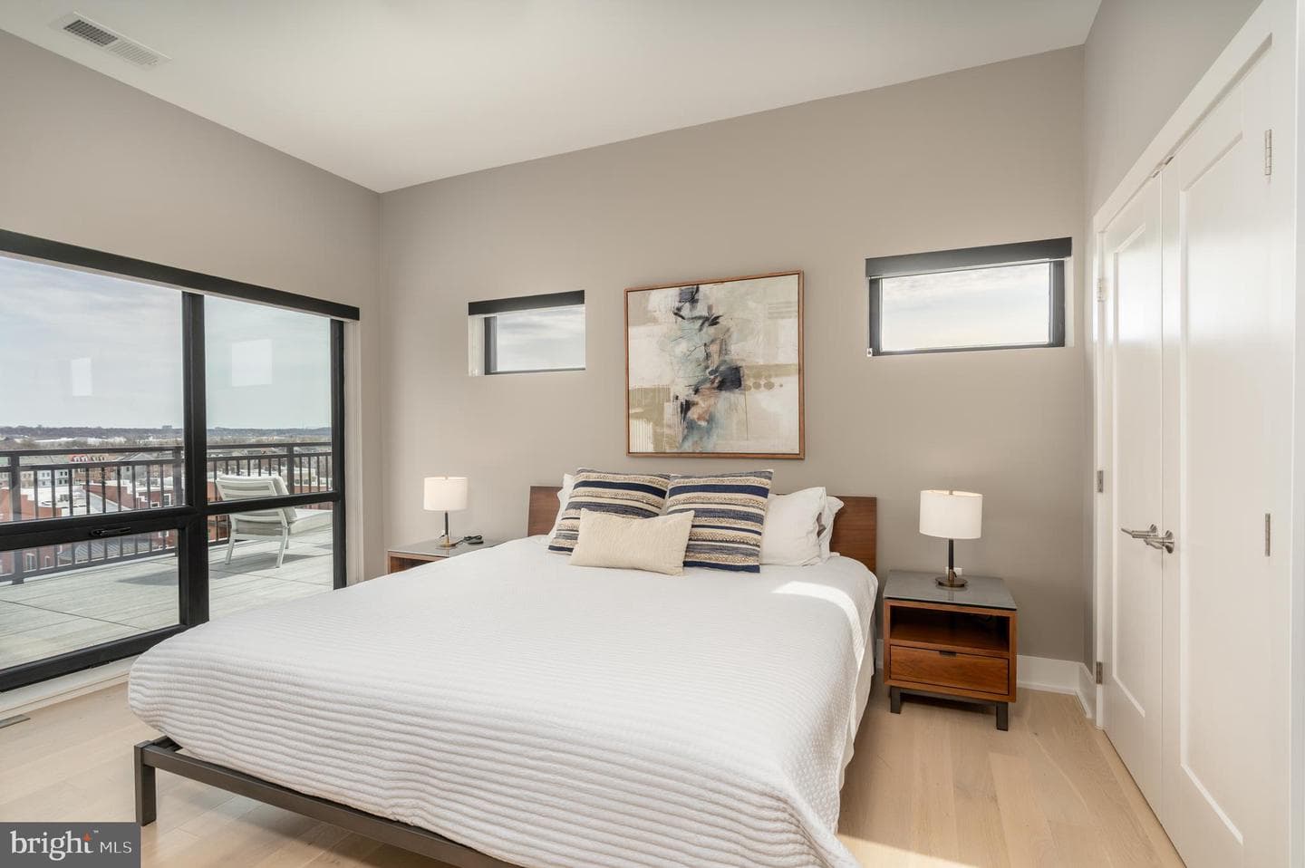 701 Swann Avenue #606 photo 22