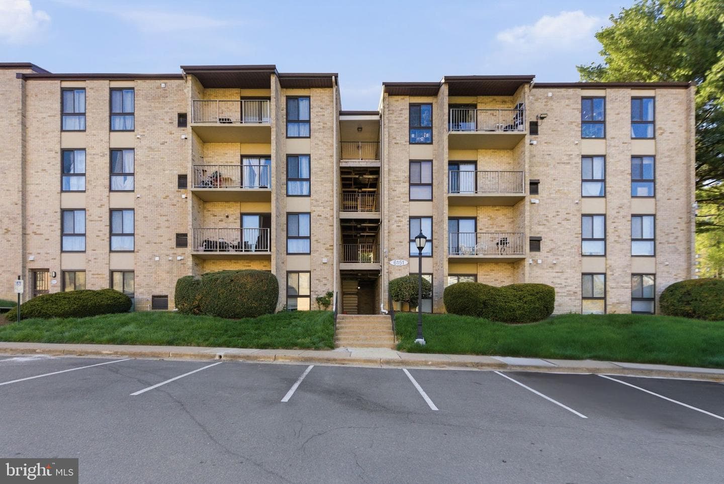 6151 Edsall Road #g, Alexandria