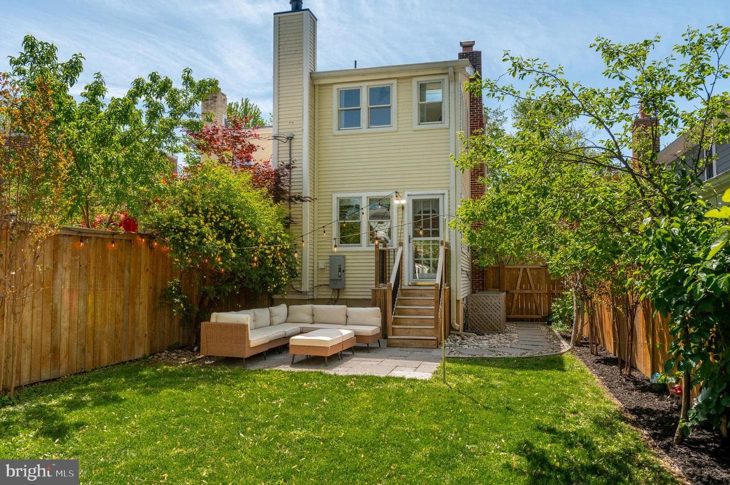 414 E Bellefonte Avenue photo 28