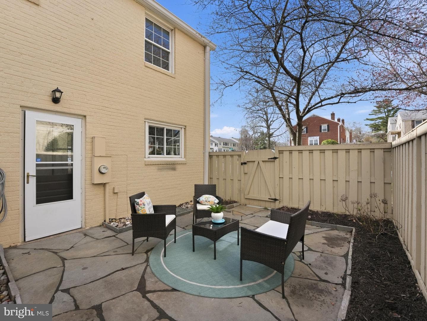 2406 N Dearing Street photo 21