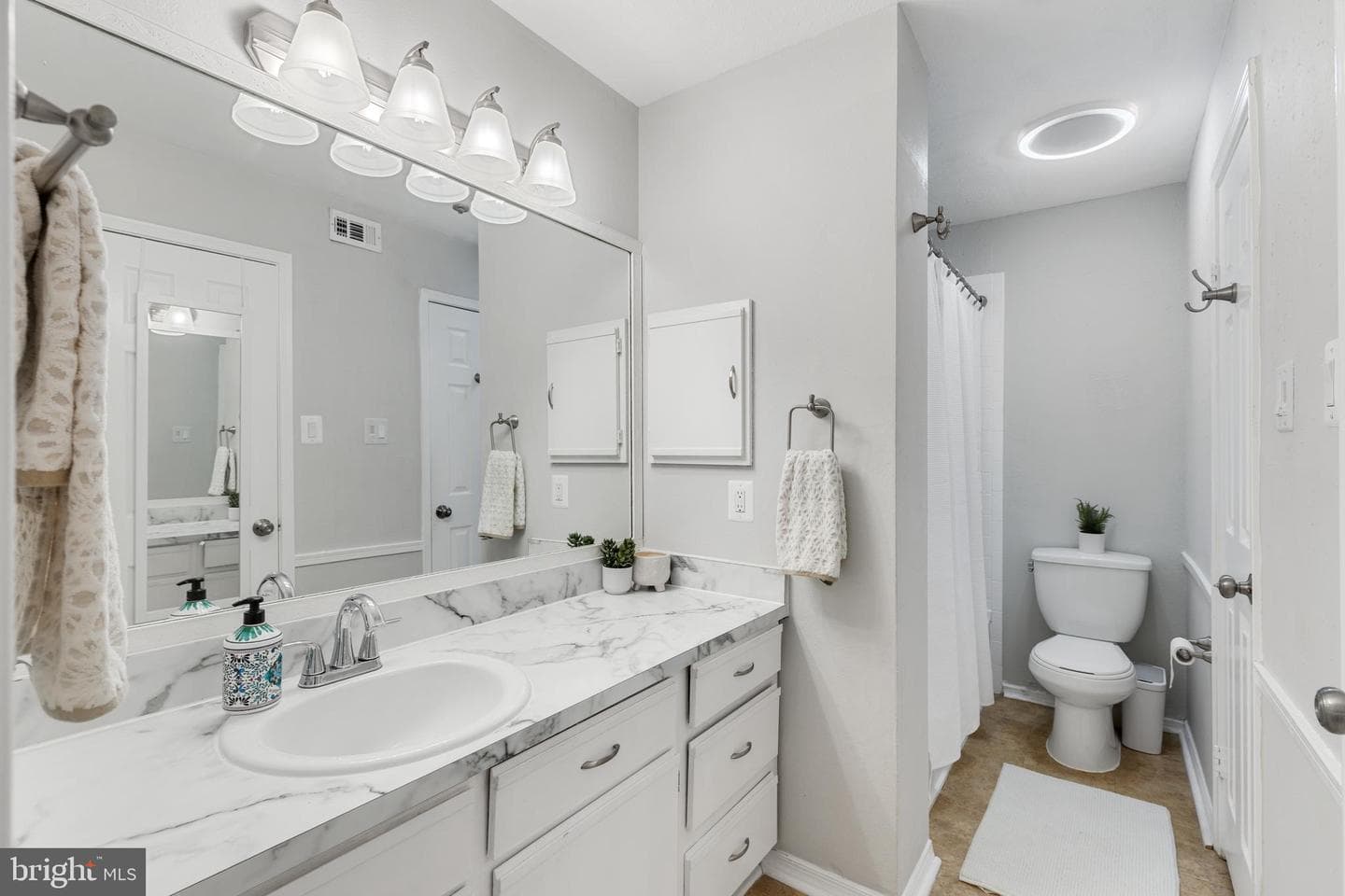 3313 Wyndham Circle #1203 photo 19