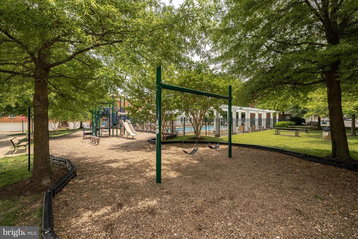 718 Hawkins Way photo 43