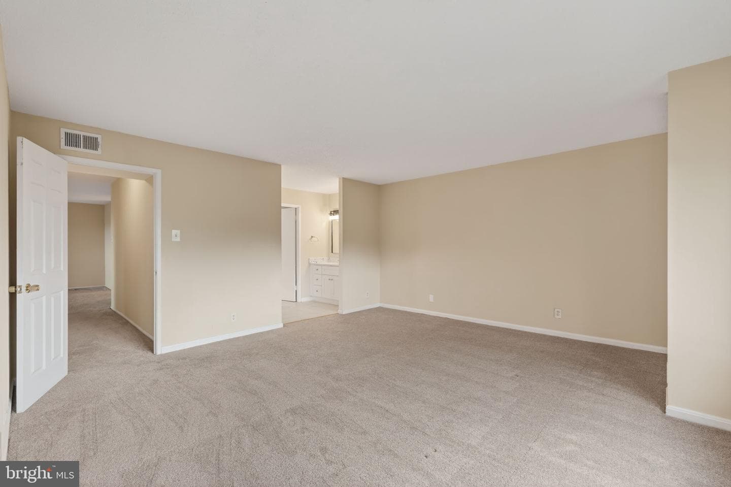 203 Yoakum Parkway #1625 photo 15