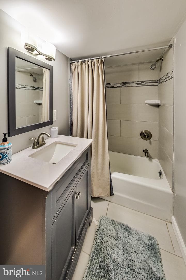 5635 Fillmore Avenue photo 37