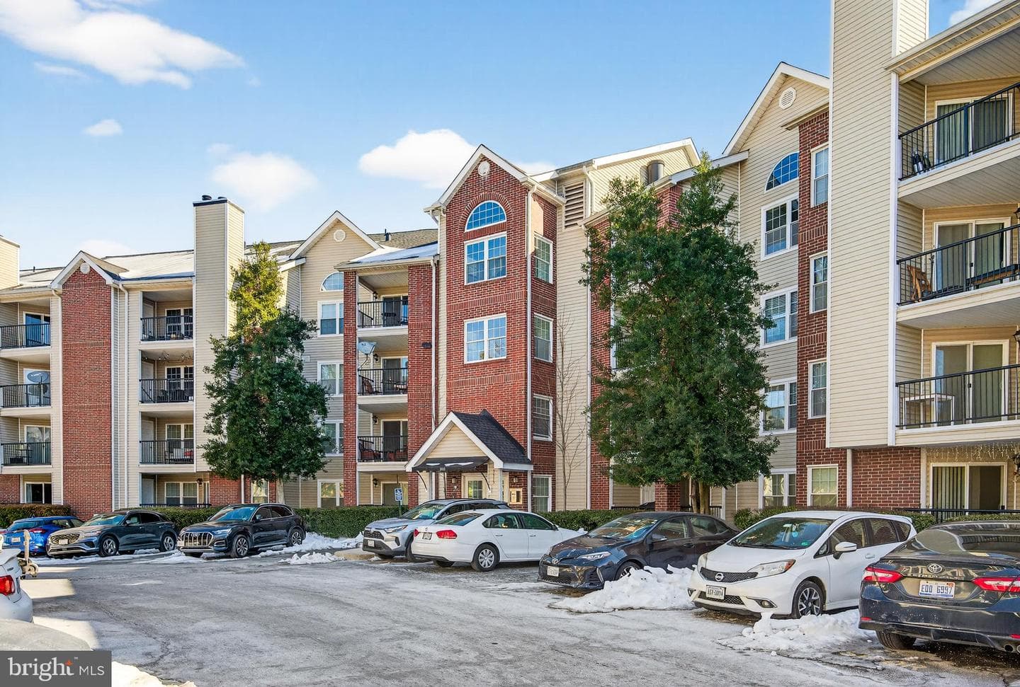 3313 Wyndham Circle #3210