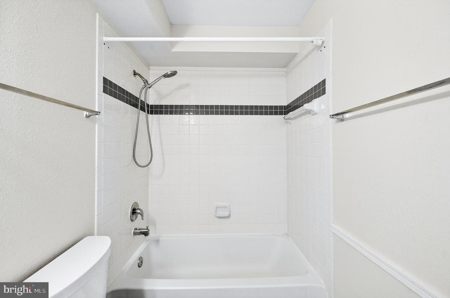 3313 Wyndham Circle #3210 photo 24