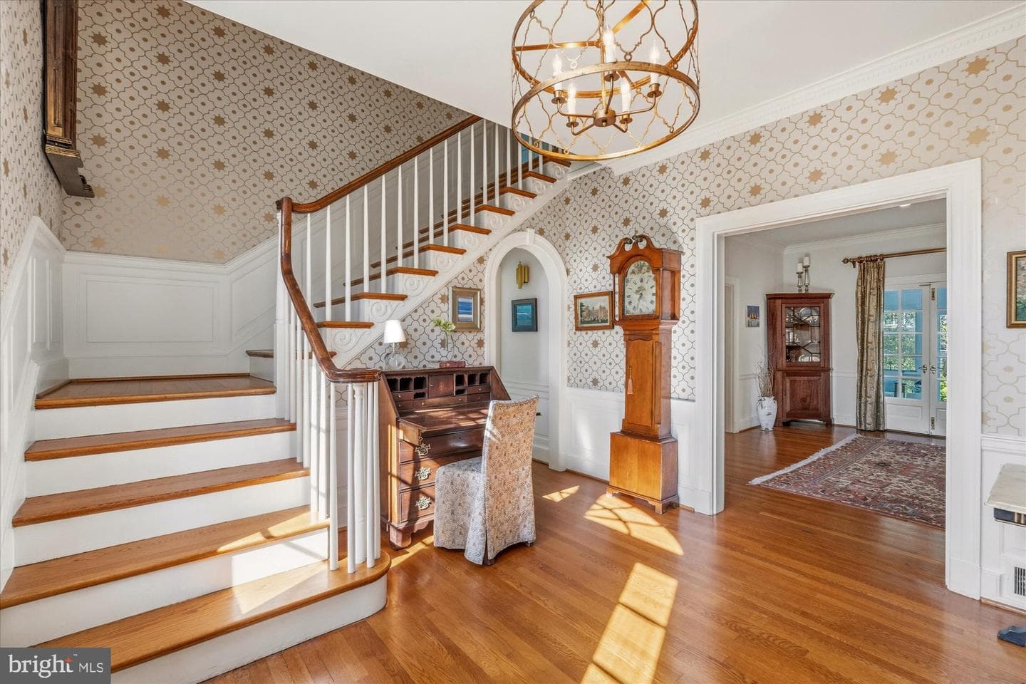 305 Mansion Drive photo 16