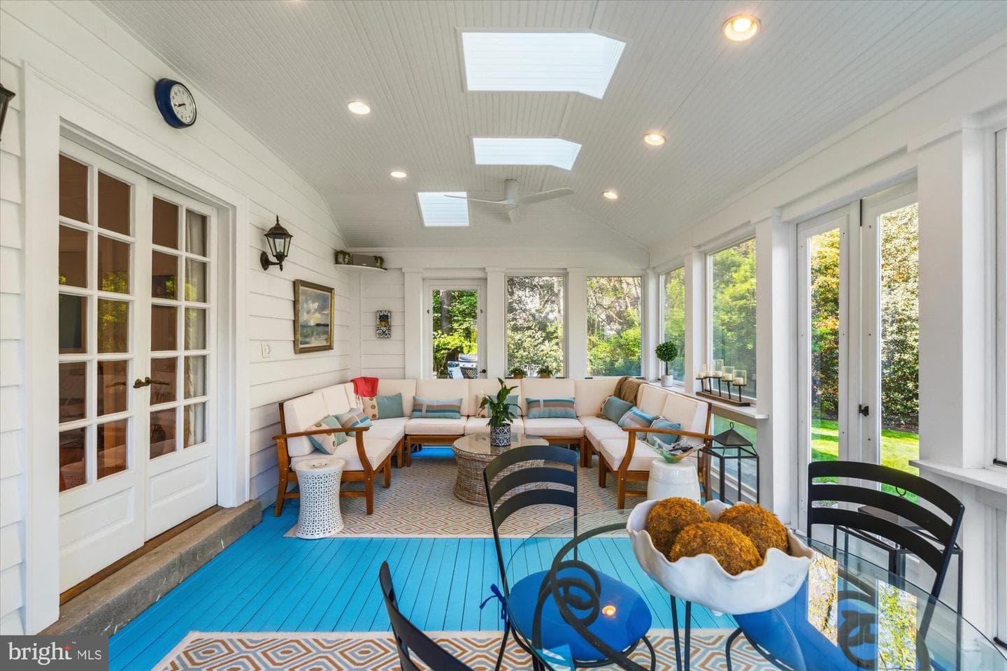 305 Mansion Drive photo 59