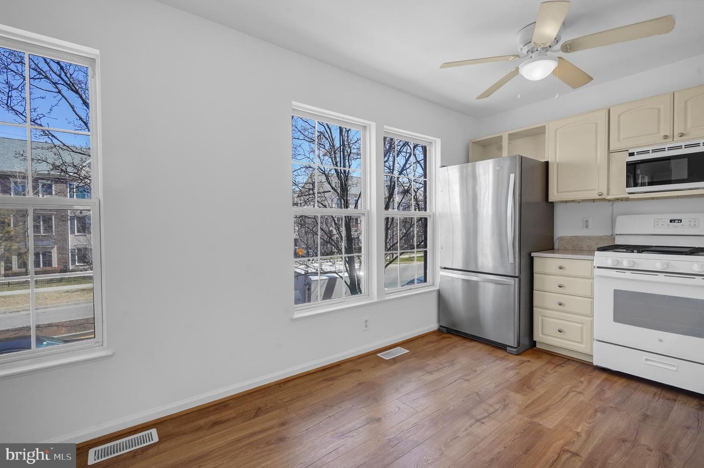 1341 Argall Place photo 15