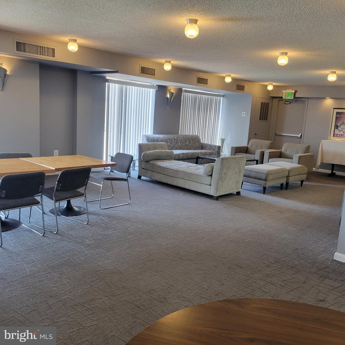 200 N Pickett Street #1210 photo 29