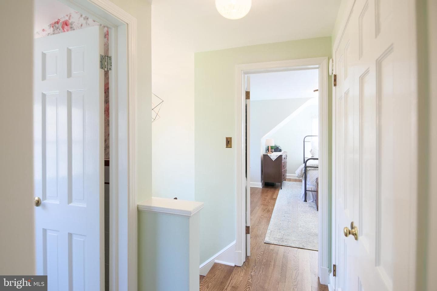 512 Crestwood Drive photo 36