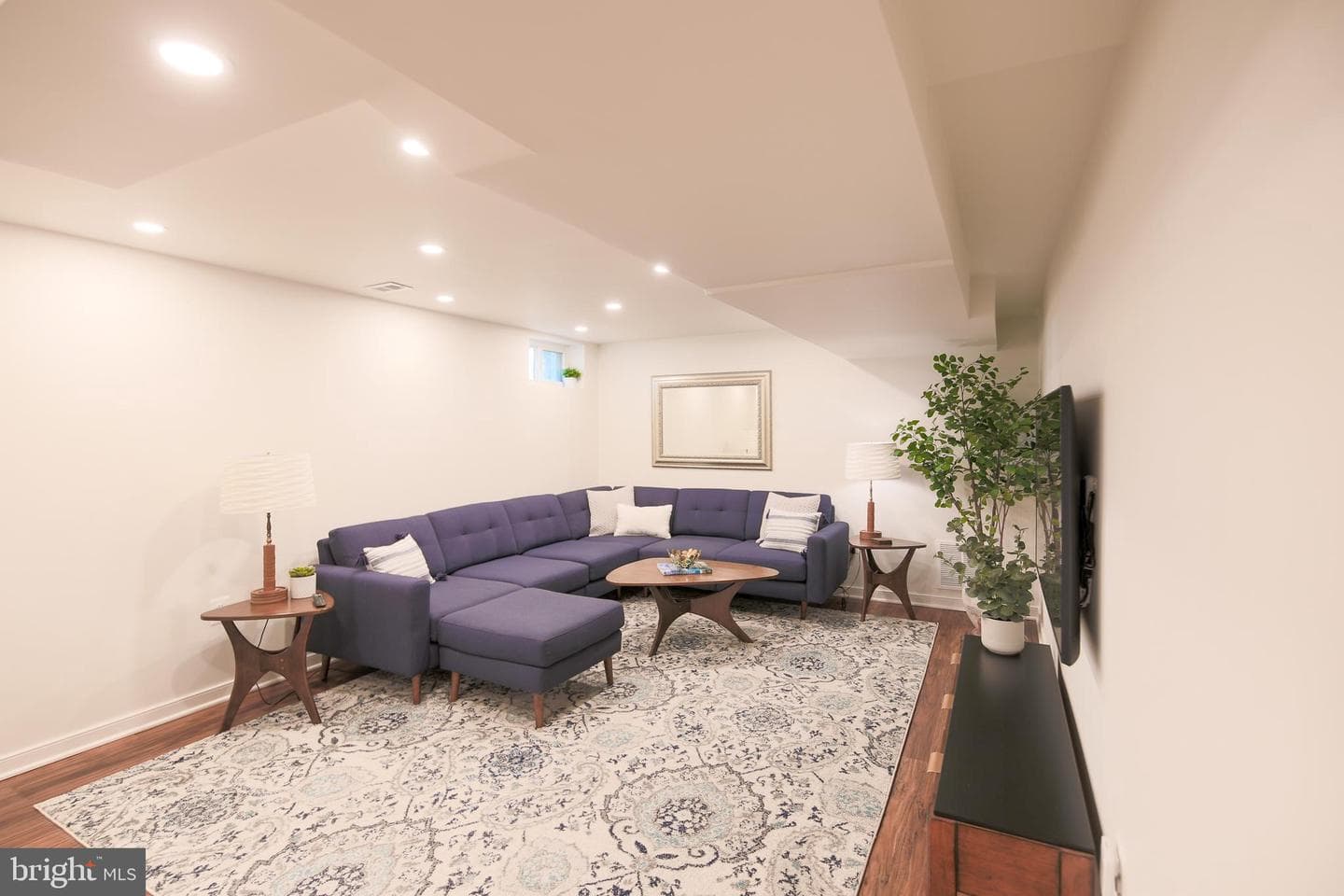 512 Crestwood Drive photo 46
